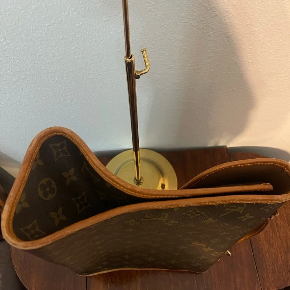 Louis Vuitton Beverly Monogram Tan and Brown Monogram Briefcase